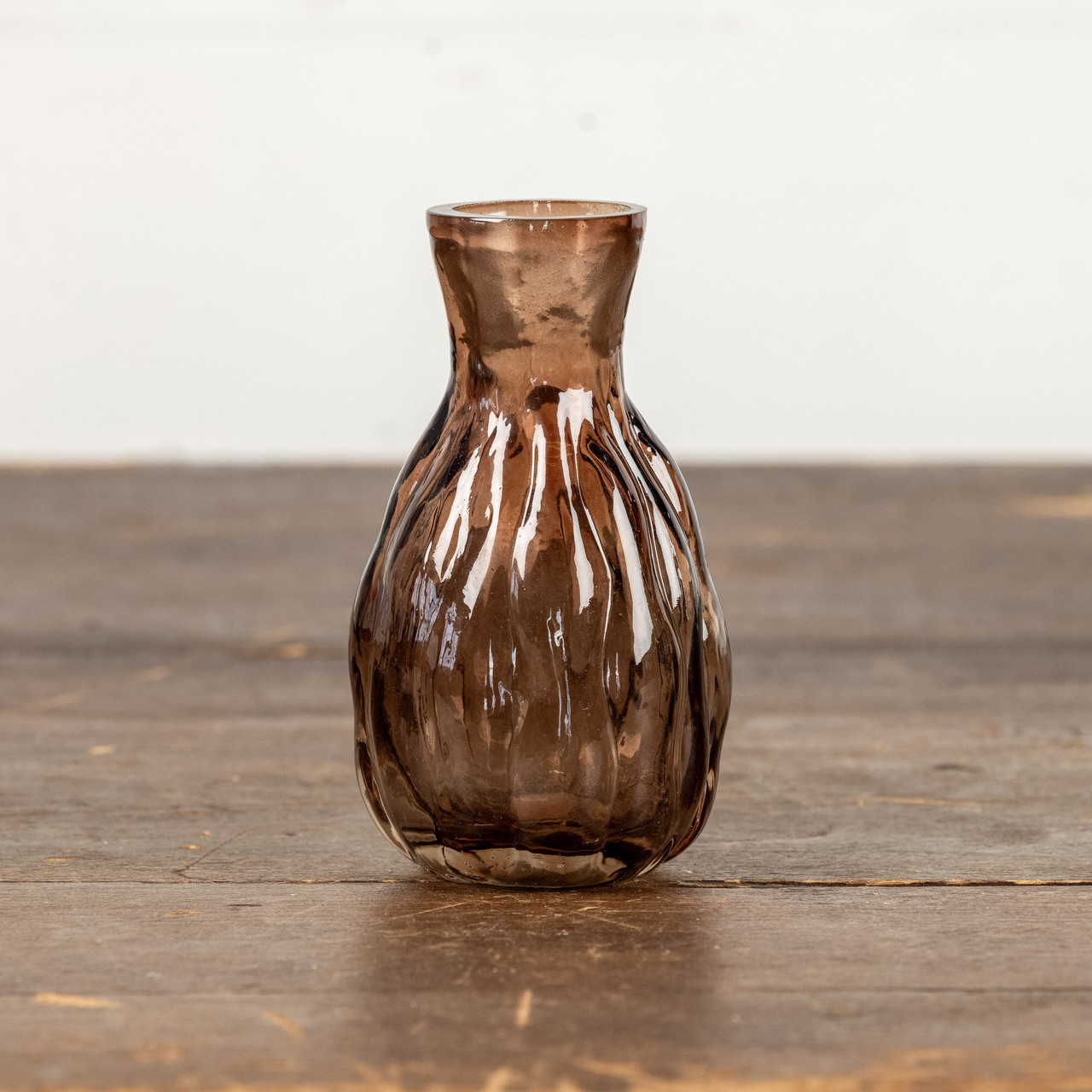 4.5" AMBER GLASS BUD VASE