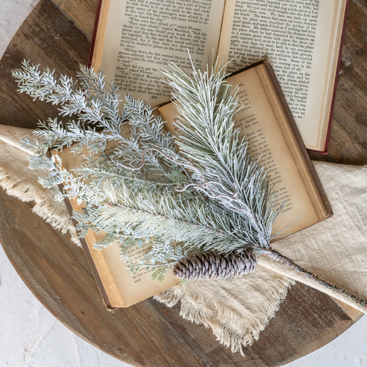 20"  GLITTERED PINE  W/ FERN SPRAY