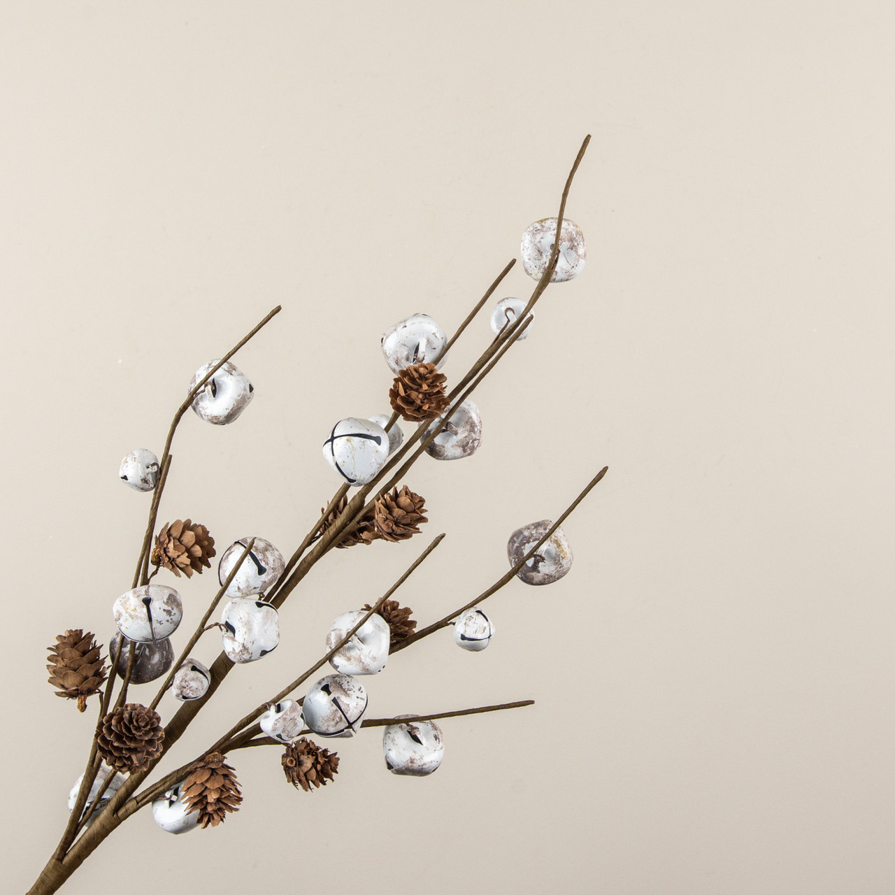 29" TWIG & WHITE BELLS SPRAY