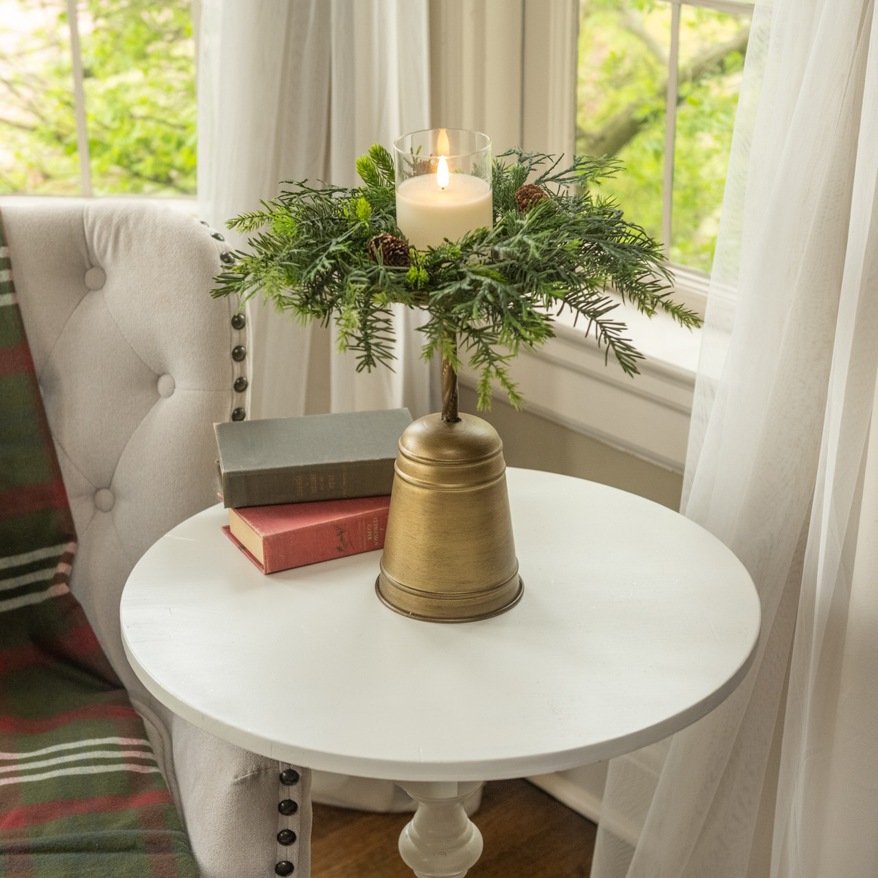11.5" GOLD BELL PILLAR CANDLE STAND