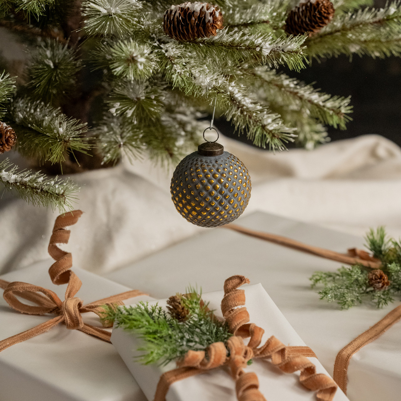 3" GOLD & GREY KUGEL ORNAMENT