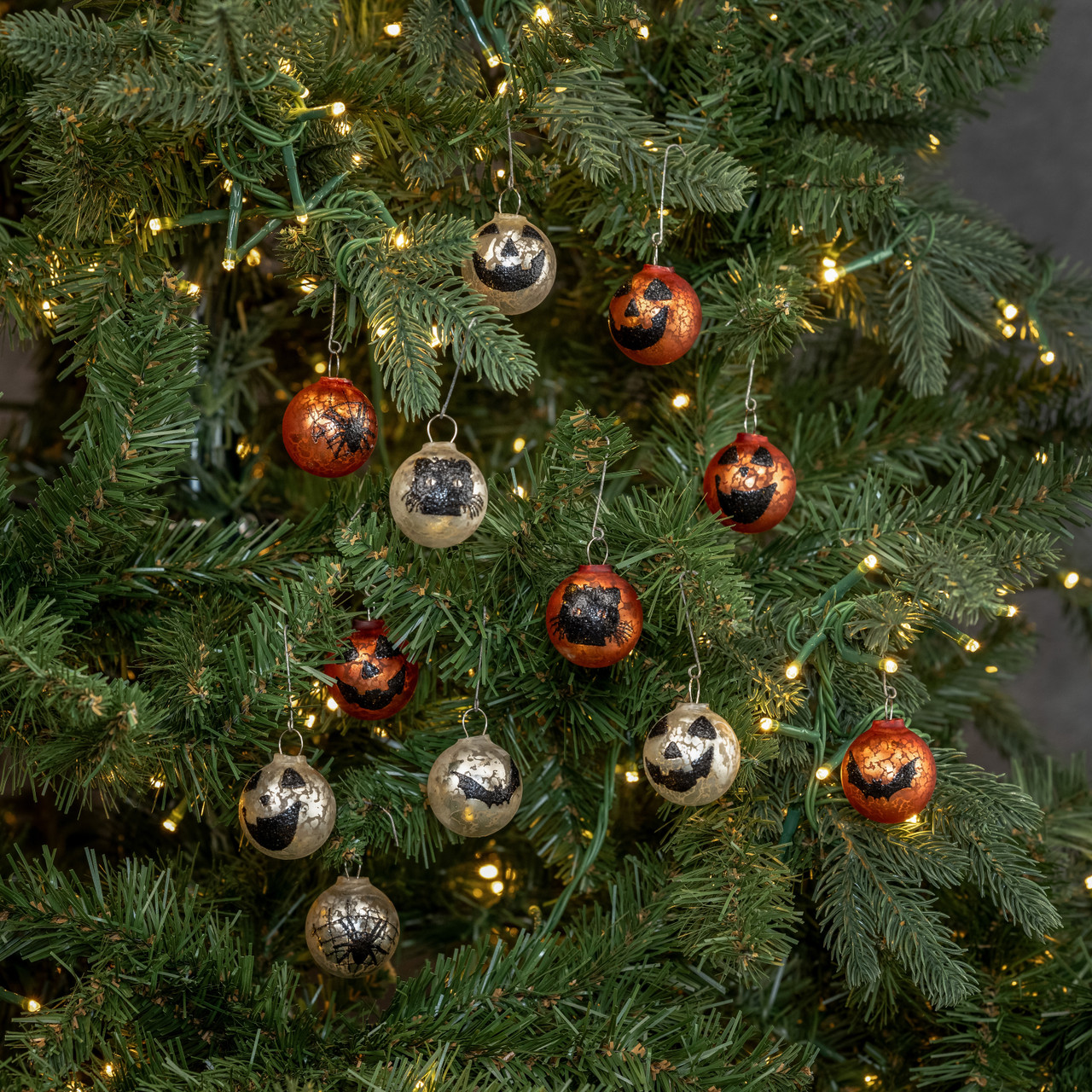 SET/12 JACK O LANTERN ORNAMENTS