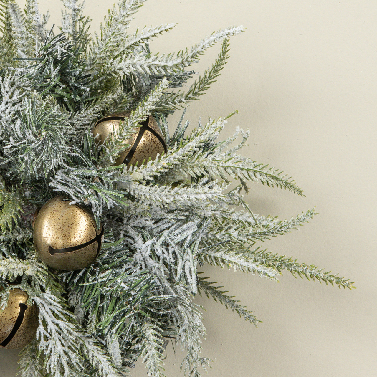 12" WINTERY PINE BALL W/ BELLS