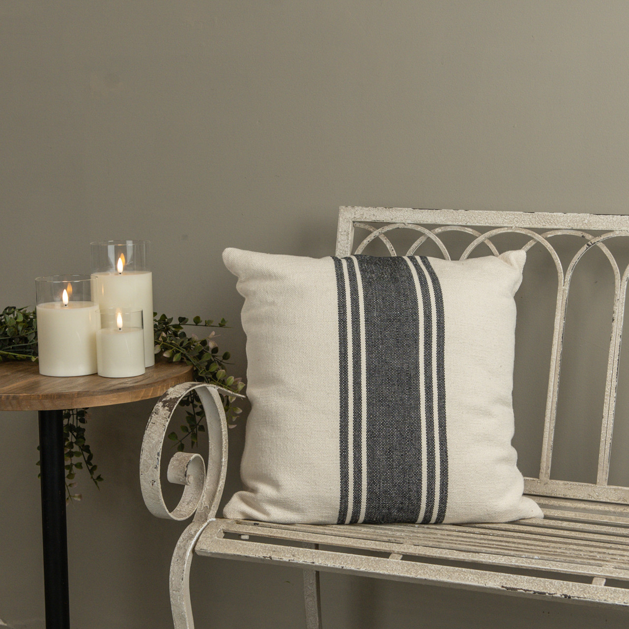 20" CREAM PILLOW W/ BLACK STRIPE
