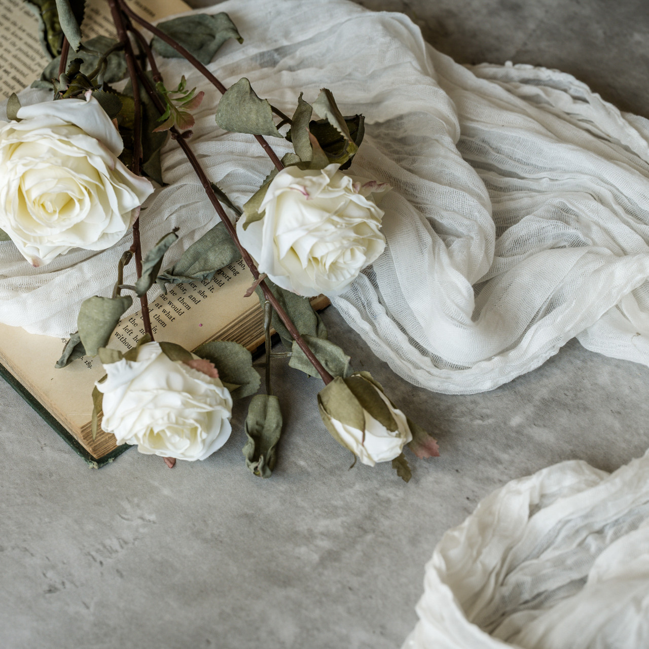 27.25" CREAM DRIED ROSE SPRAY