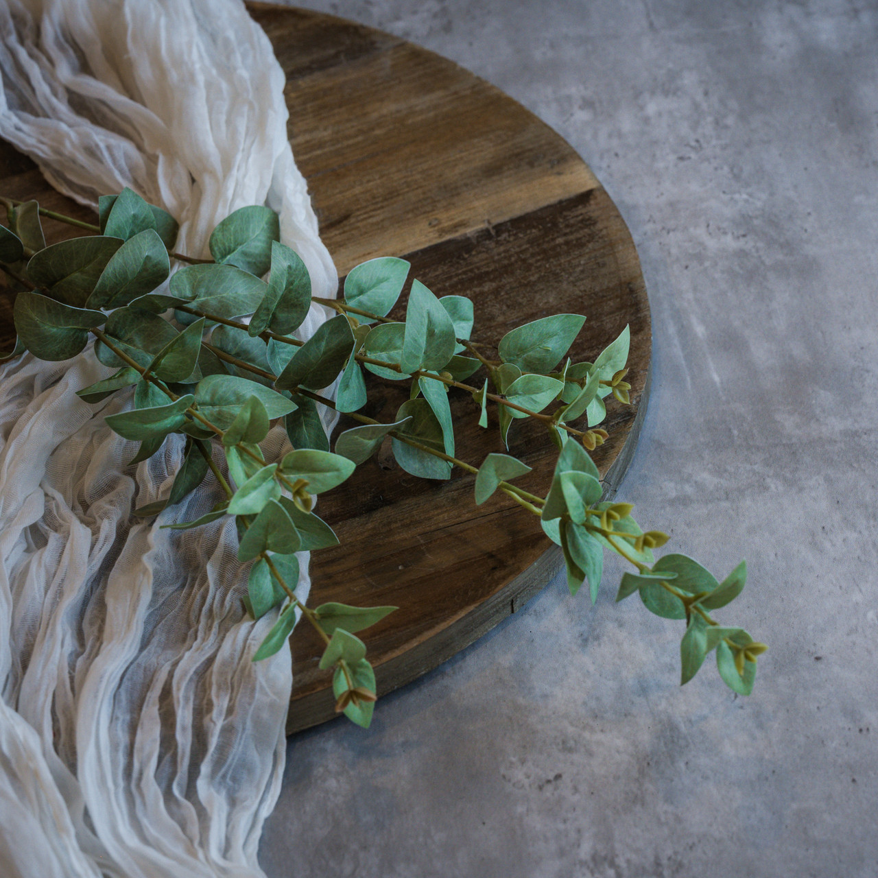 35.5" DUSTY GREEN JASMINE LEAF SPRAY