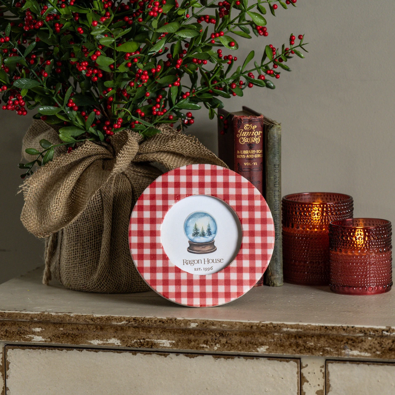 4" ROUND RED GINGHAM PHOTO FRAME