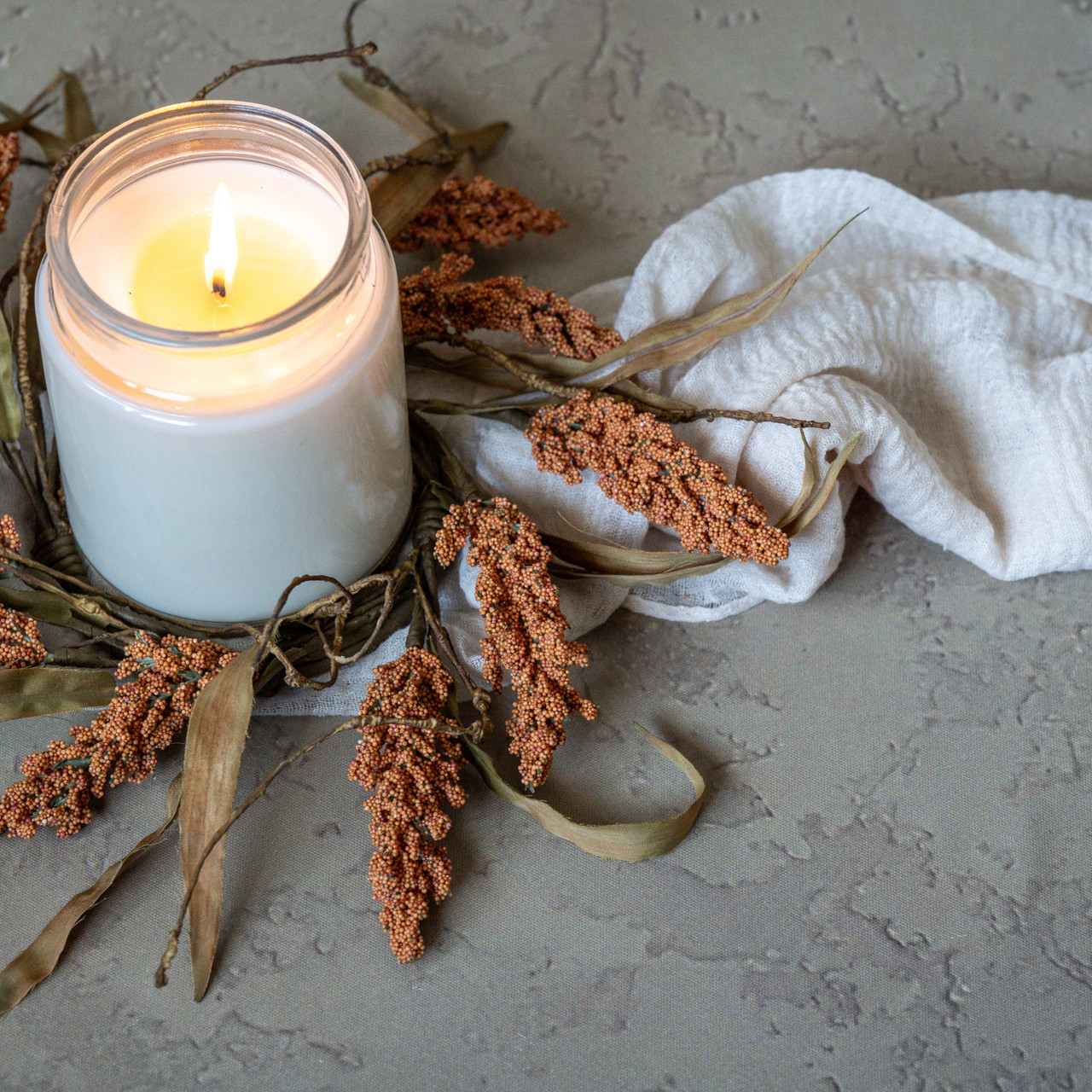 12" ORANGE HEATHER & FAUX TWIG CANDLE RING