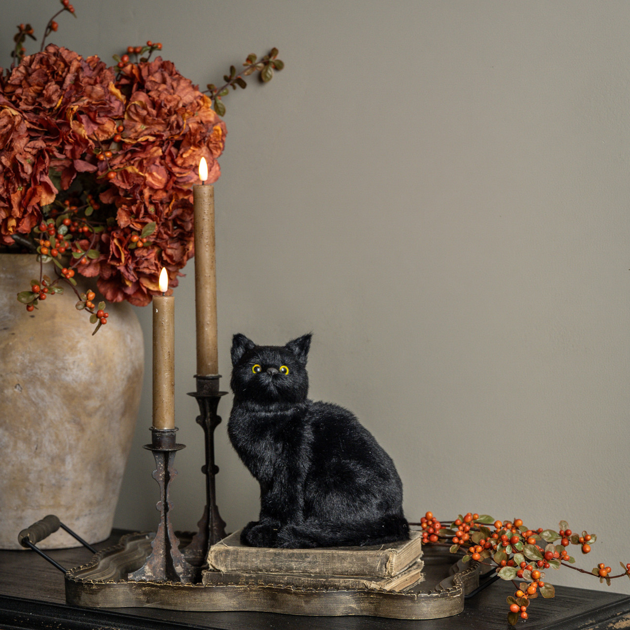 8" SITTING BLACK CAT