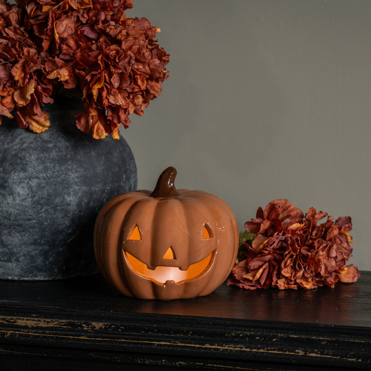 6.25" ORANGE CERAMIC LED PUMPKIN