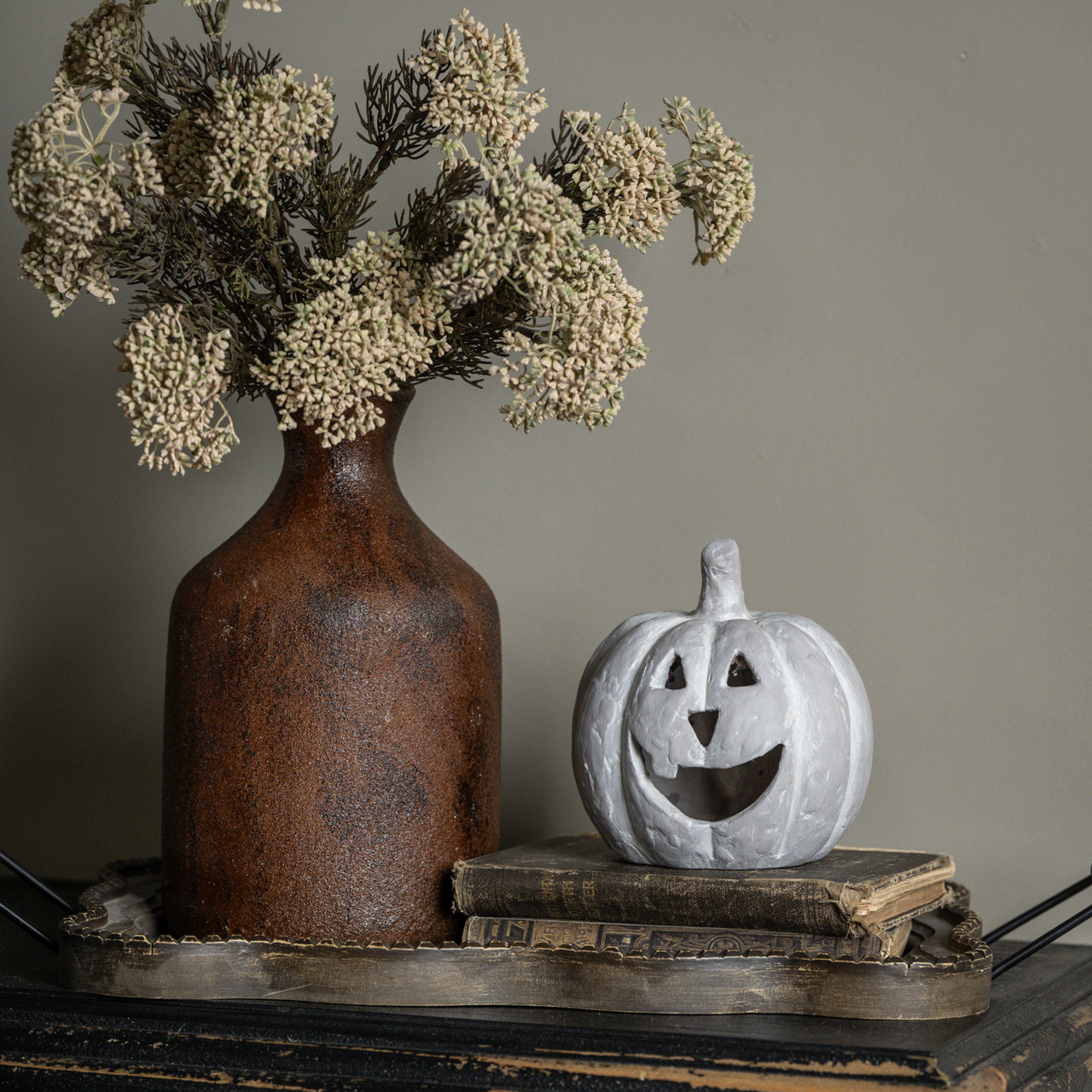 5.5" GREY BIG MOUTH PUMPKIN