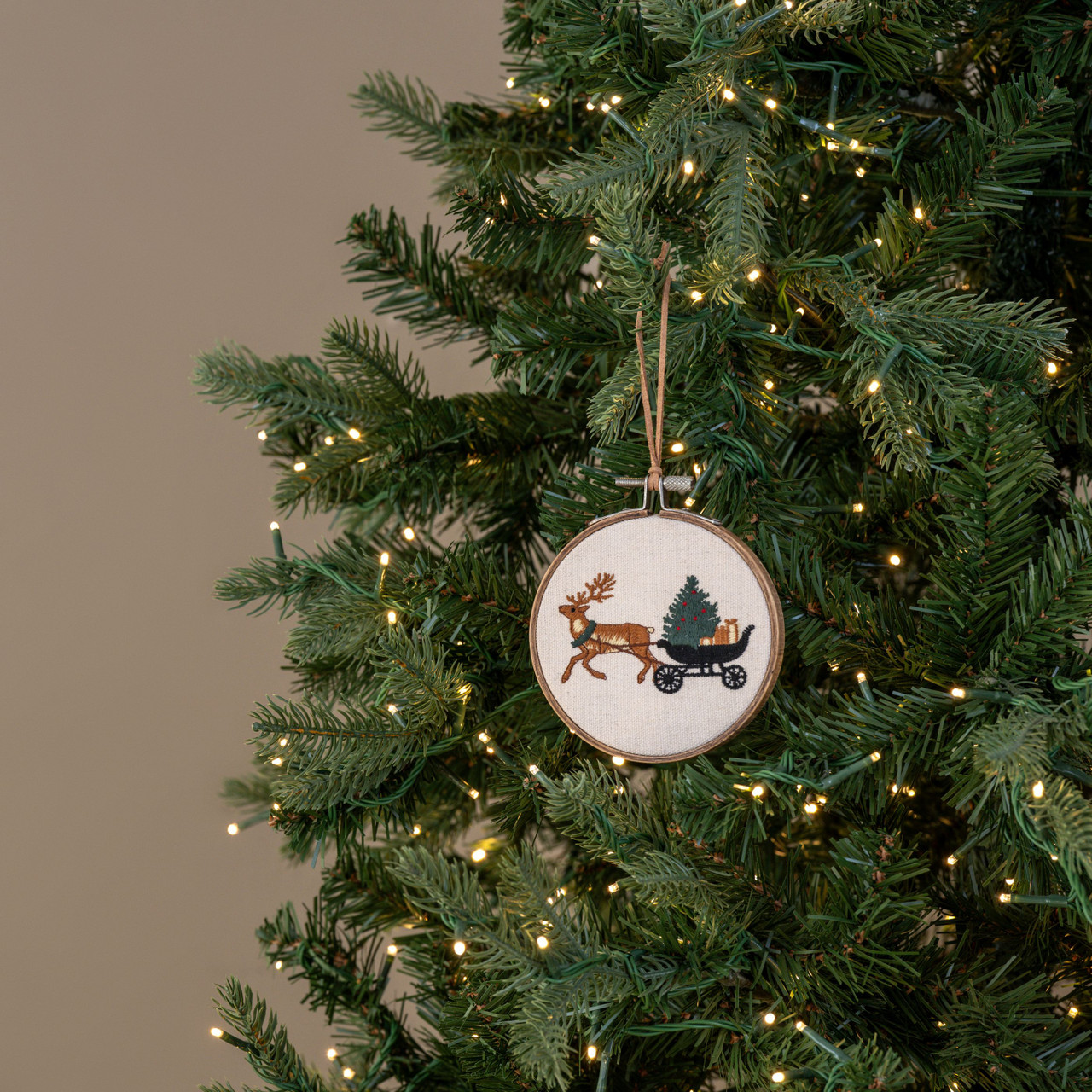 5" REINDEER & SLEIGH EMBROIDERED ORNAMENT