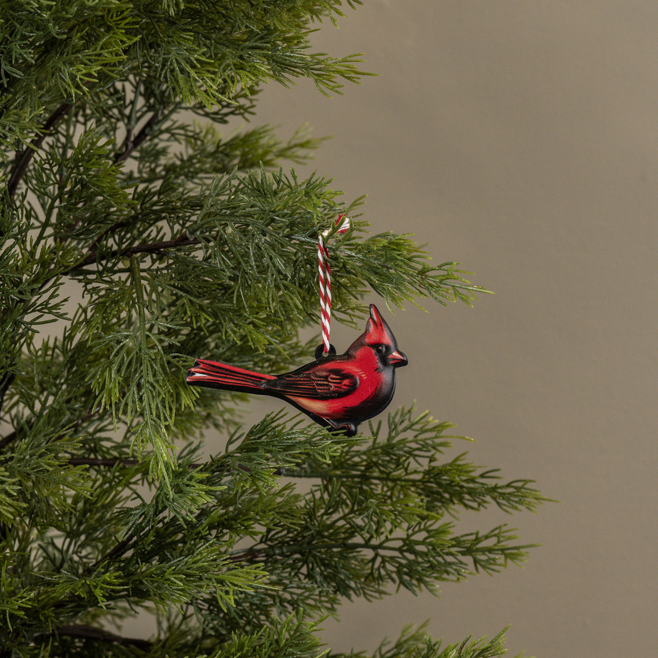 4.5" METAL CARDINAL ORNAMENT