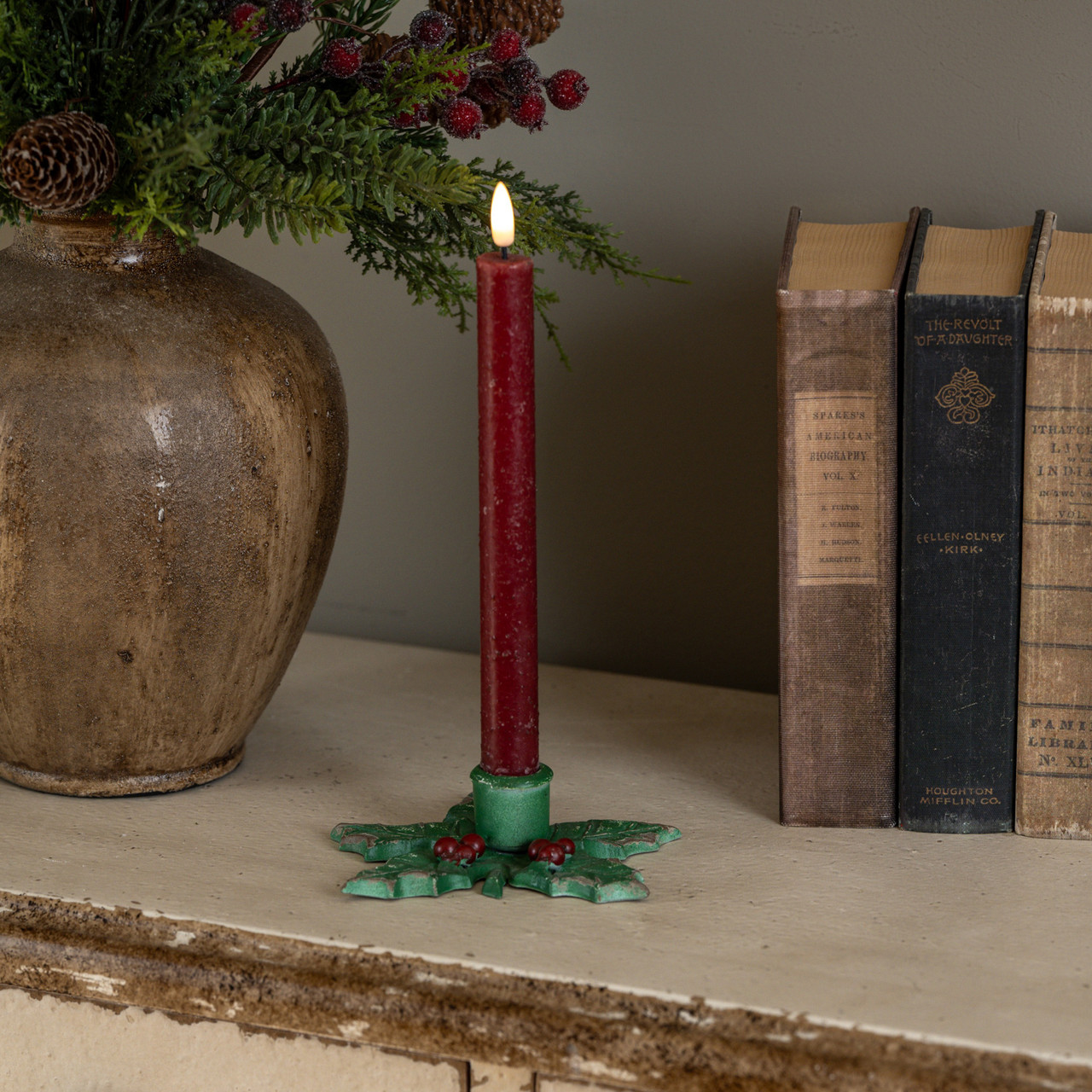 GREEN HOLLY TAPER CANDLE HOLDER