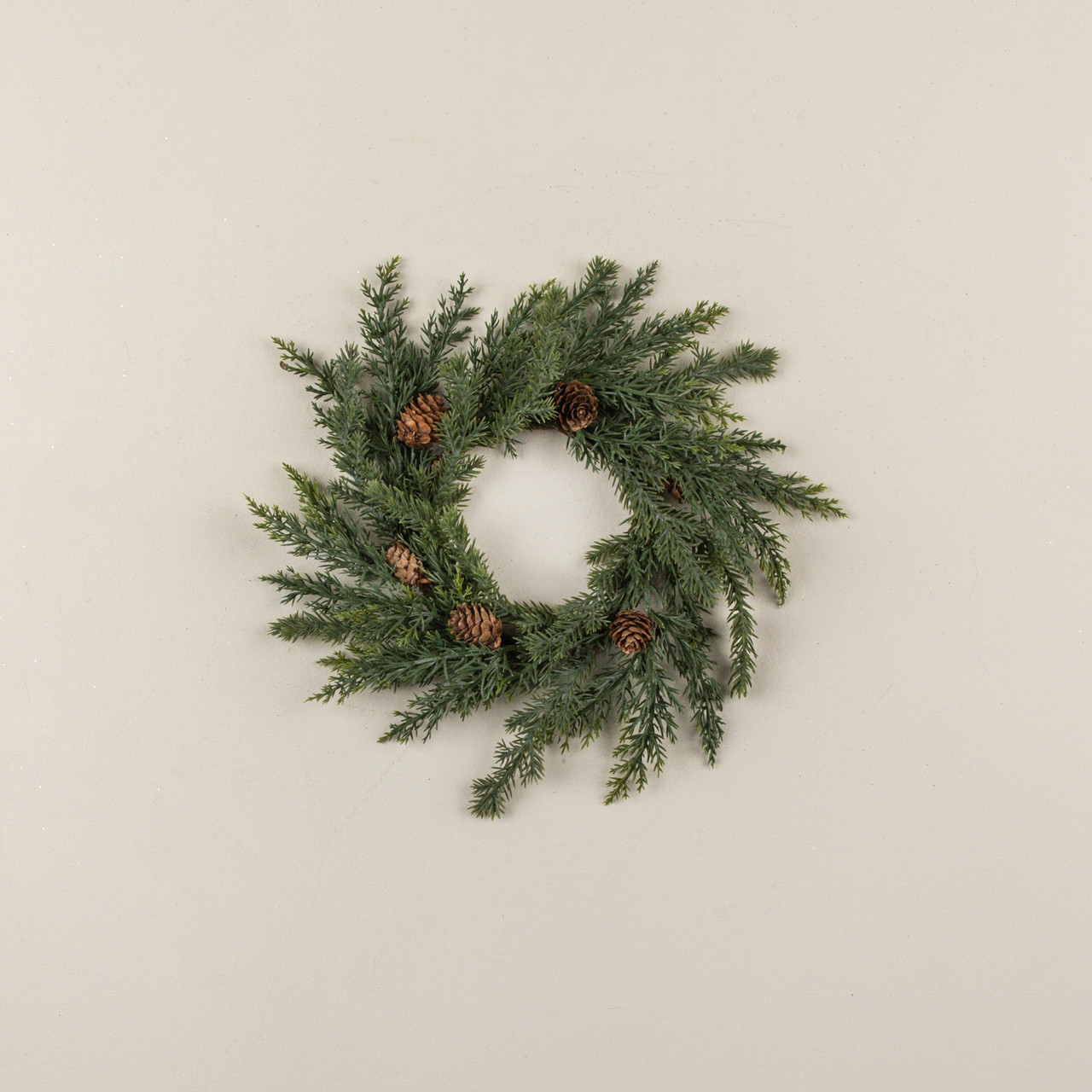 11" JUNIPER & PINECONE CANDLE RING