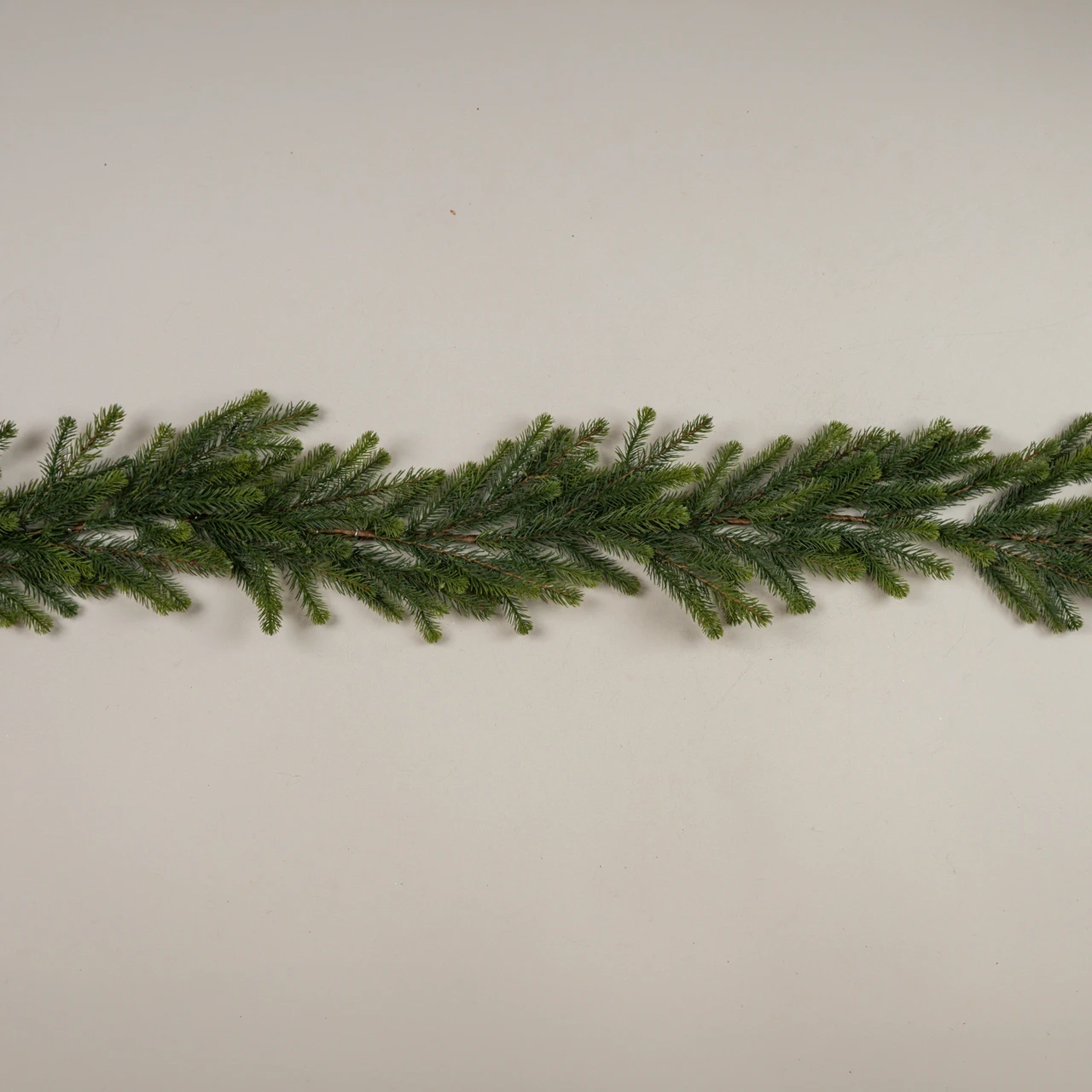 6' DENSE PINE GARLAND