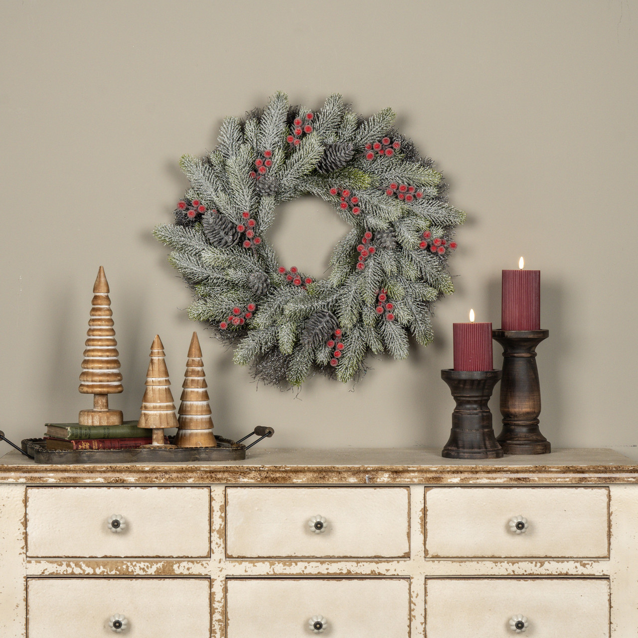 23" FORSTED PINE & BERRY WREATH