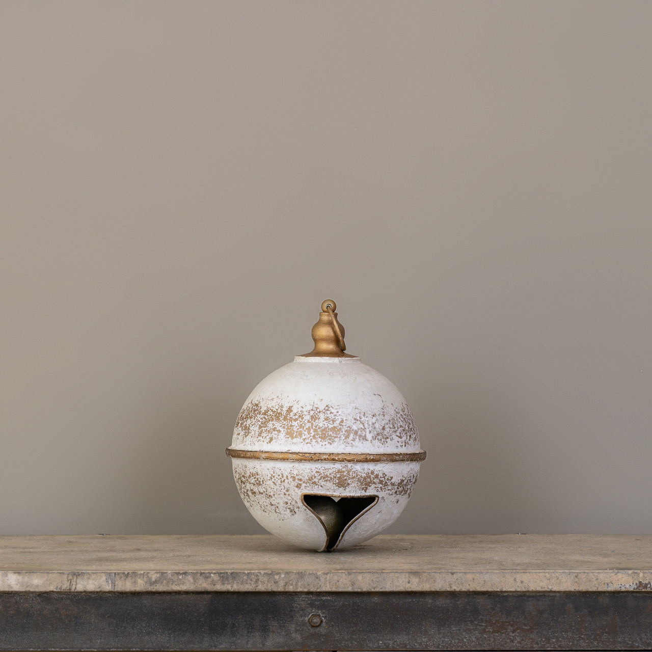 12.25" WHITE & GOLD SLEIGH BELL