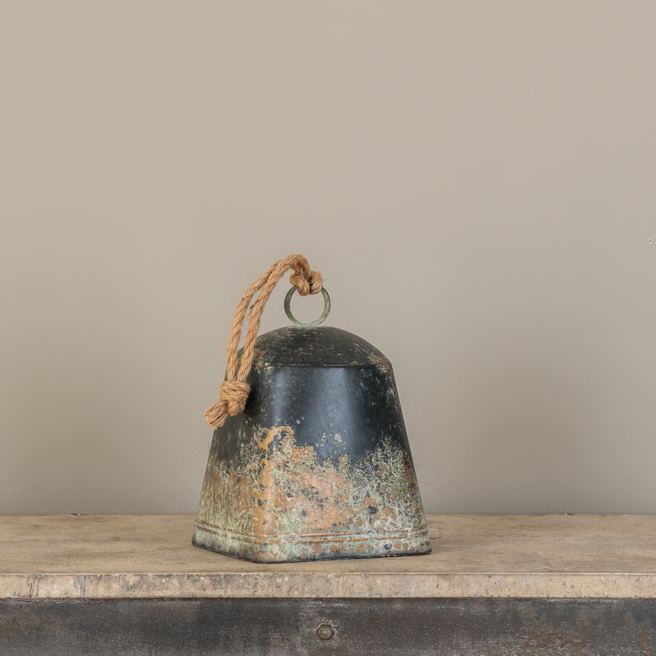9.5" AGED GOLD BELL