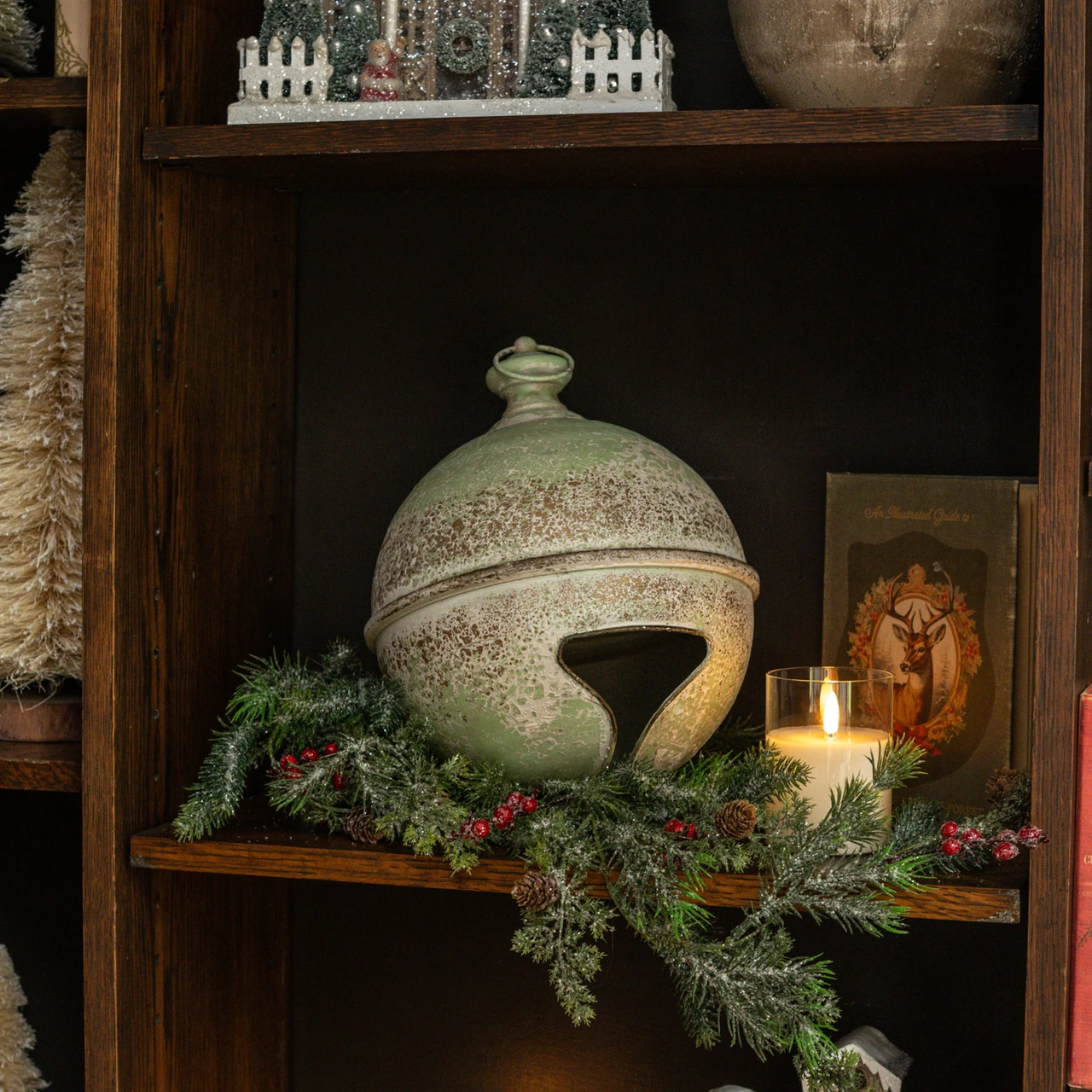 14" GREEN & GOLD SLEIGH BELL