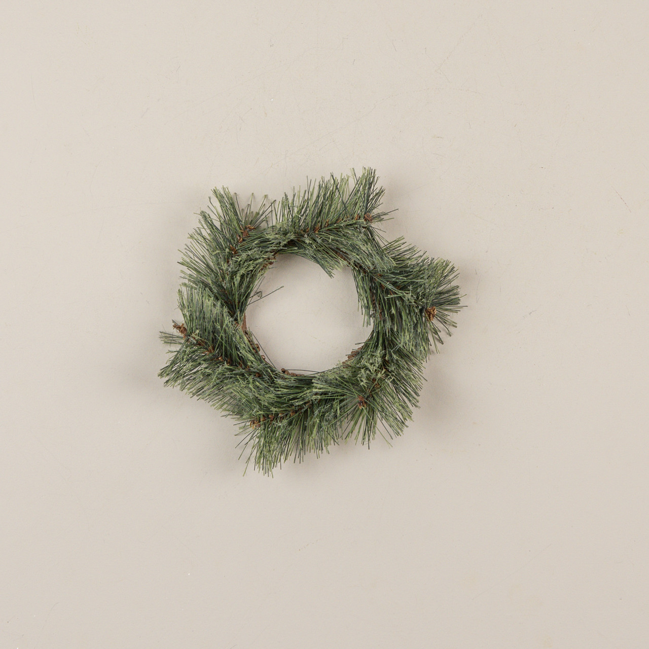 10" WINTER PINE CANDLE RING