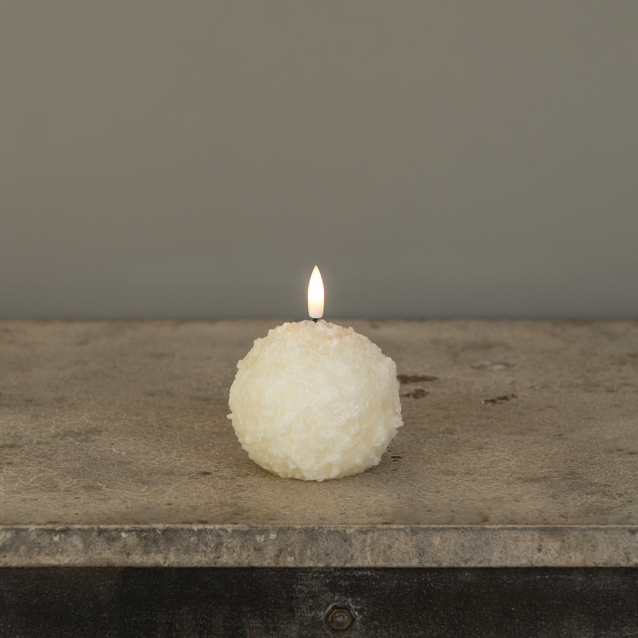 3" CREAM SHIMMER 3D FLAME SNOWBALL CANDLE