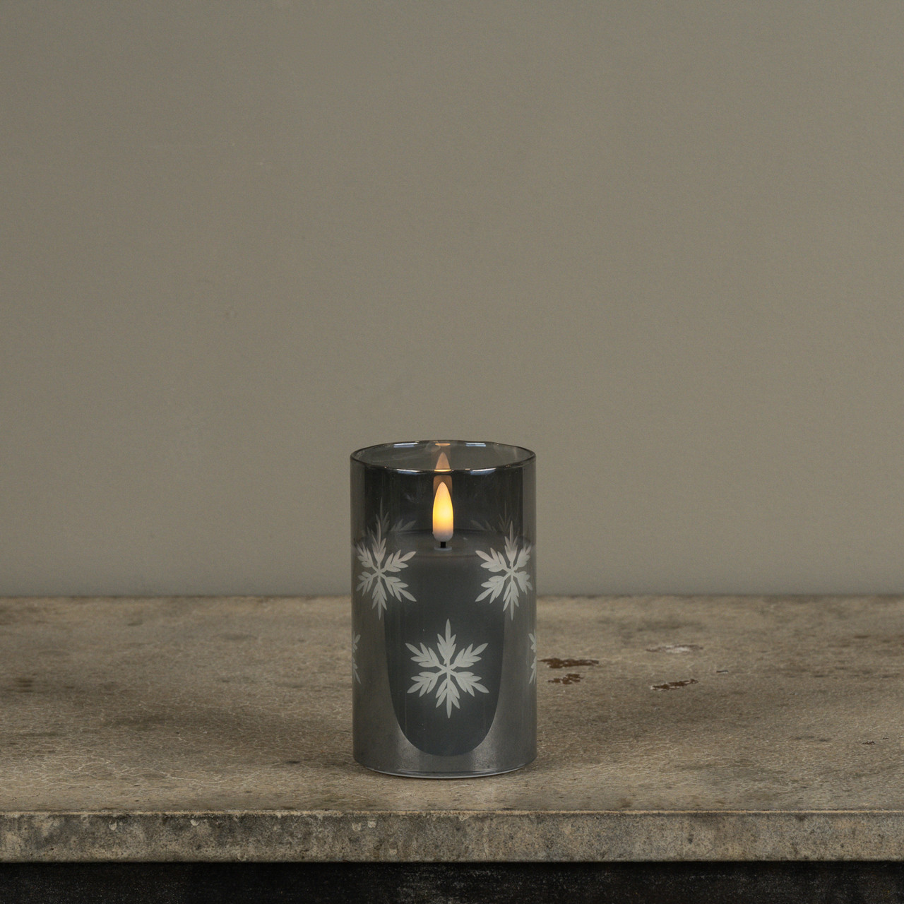 5" CHARCOAL GLASS W/ SNOWFLAKES 3D FLAME CANDLE