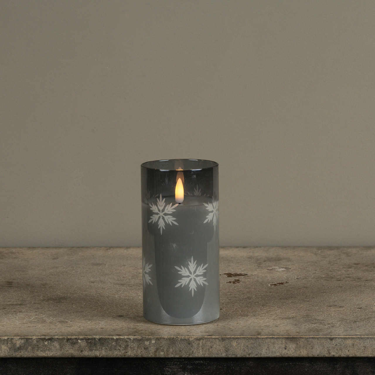 6" CHARCOAL GLASS W/ SNOWFLAKES 3D FLAME CANDLE