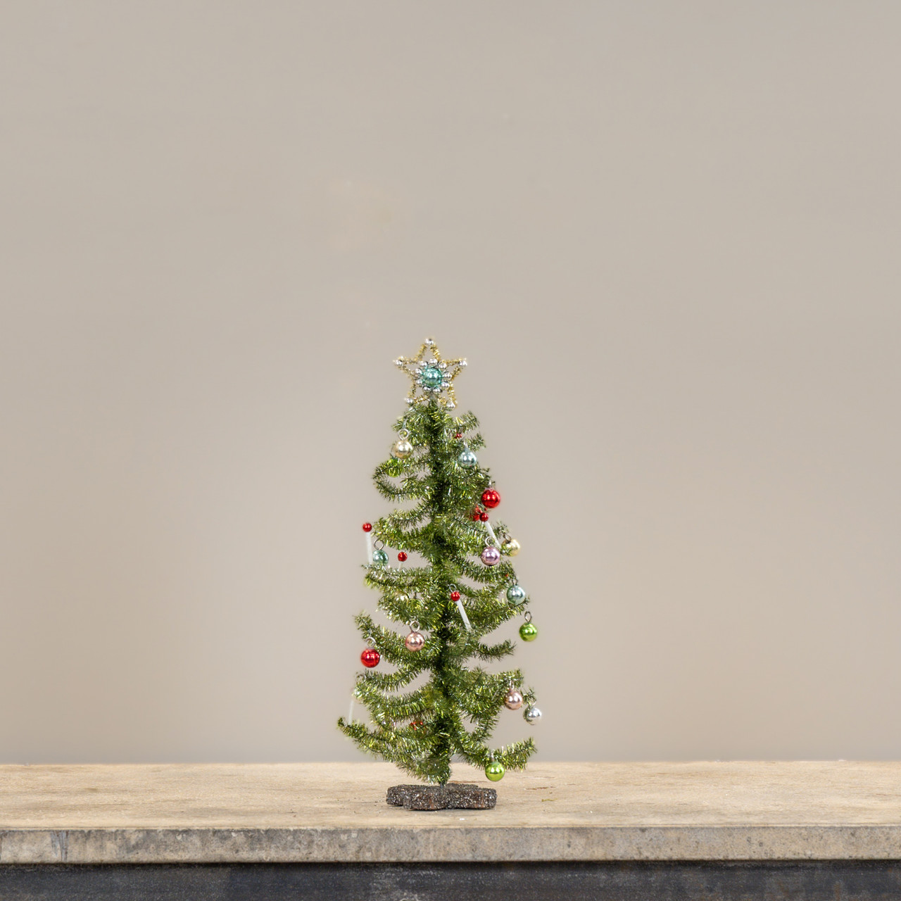 11" GREEN FESTIVE TREE