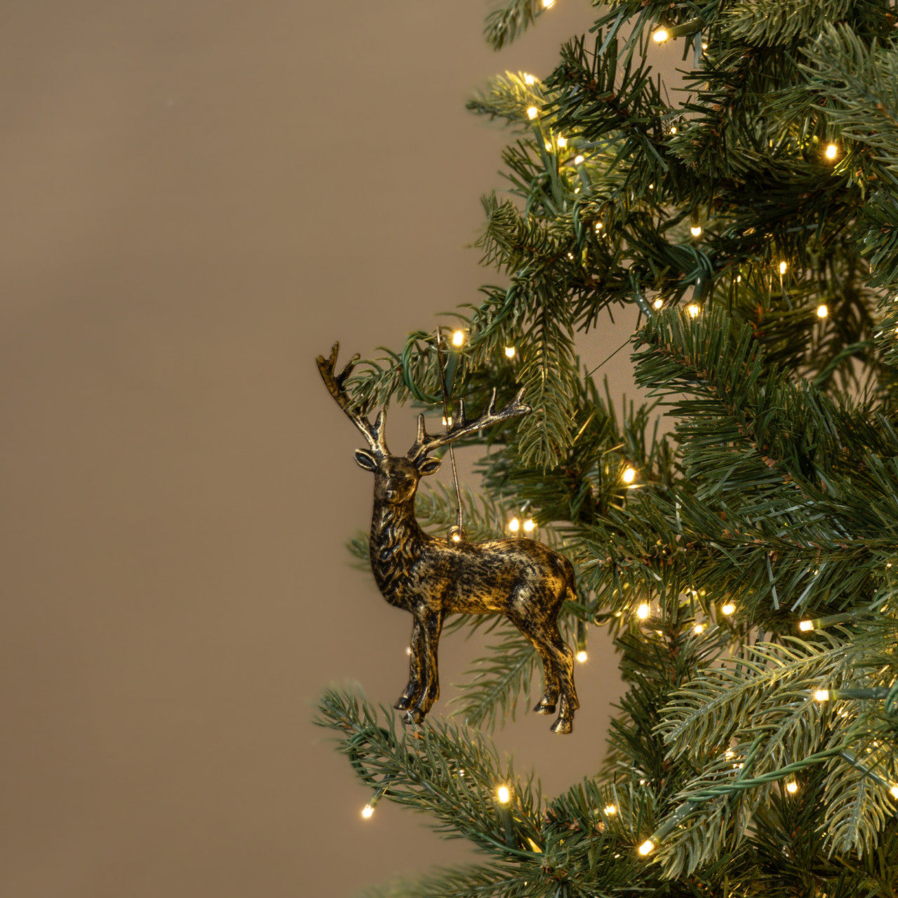 BLACK & GOLD REINDEER ORNAMENT