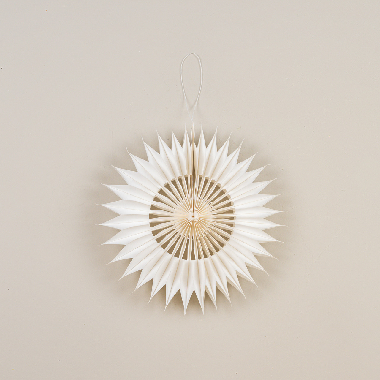 12" WHITE PAPER SNOWFLAKE