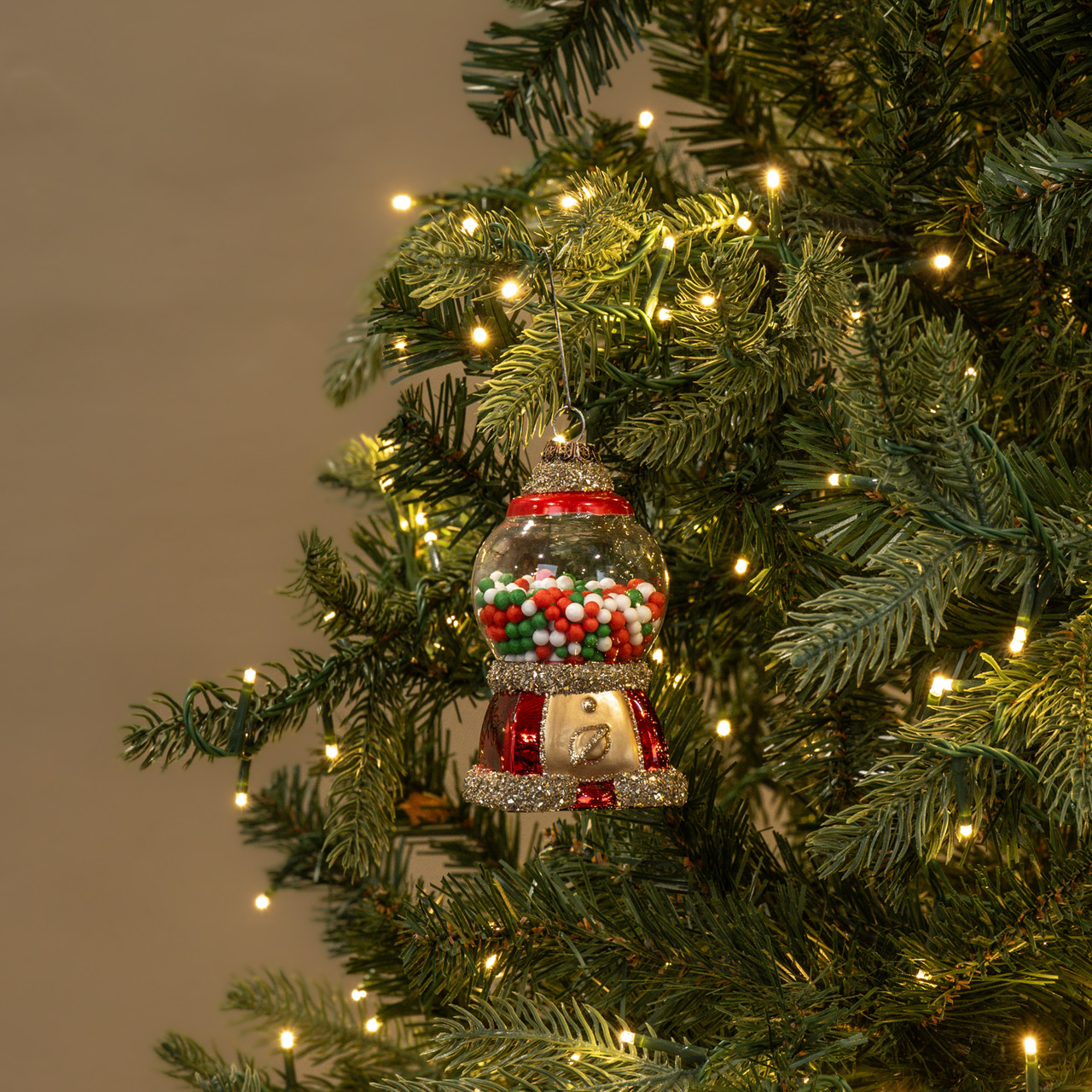 CHRISTMAS GUMBALL MACHINE ORNAMENT