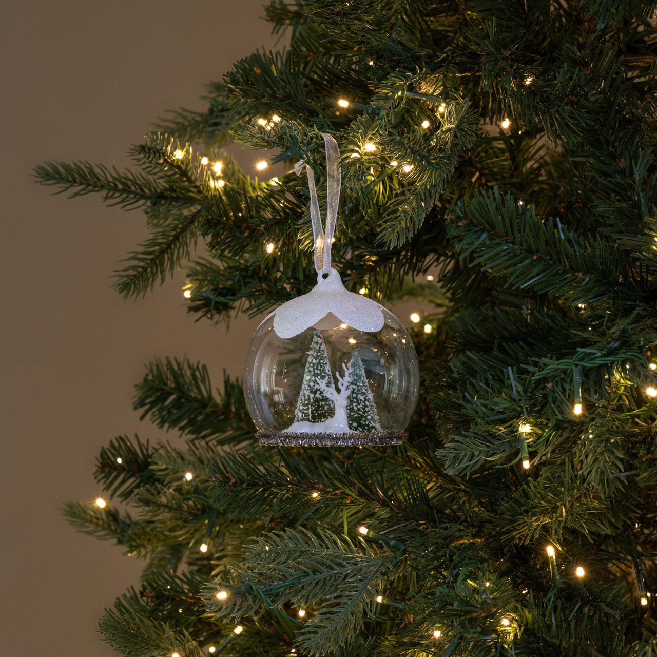 WHITE DEER IN GLASS GLOBE ORNAMENT