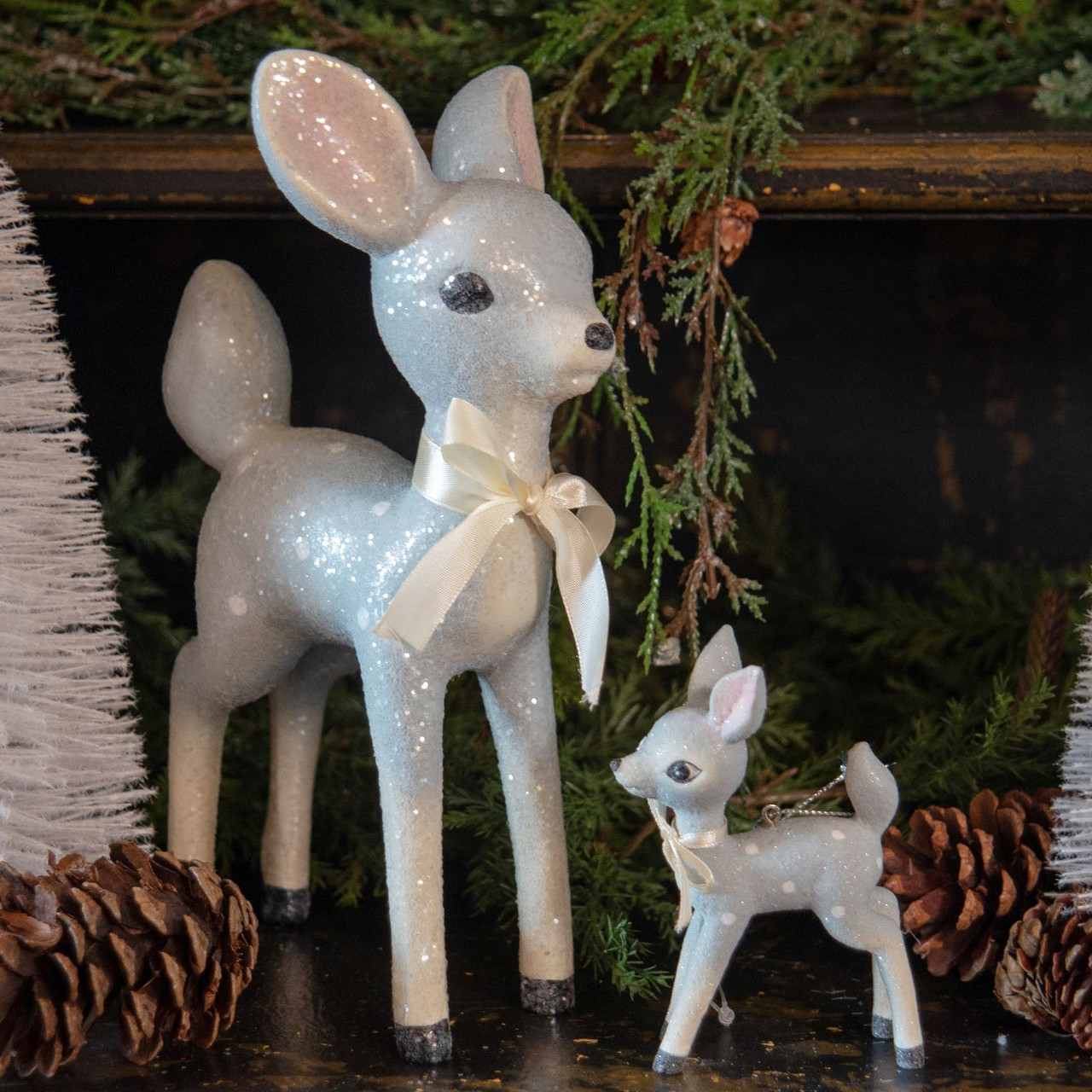 BLUE RETRO DEER