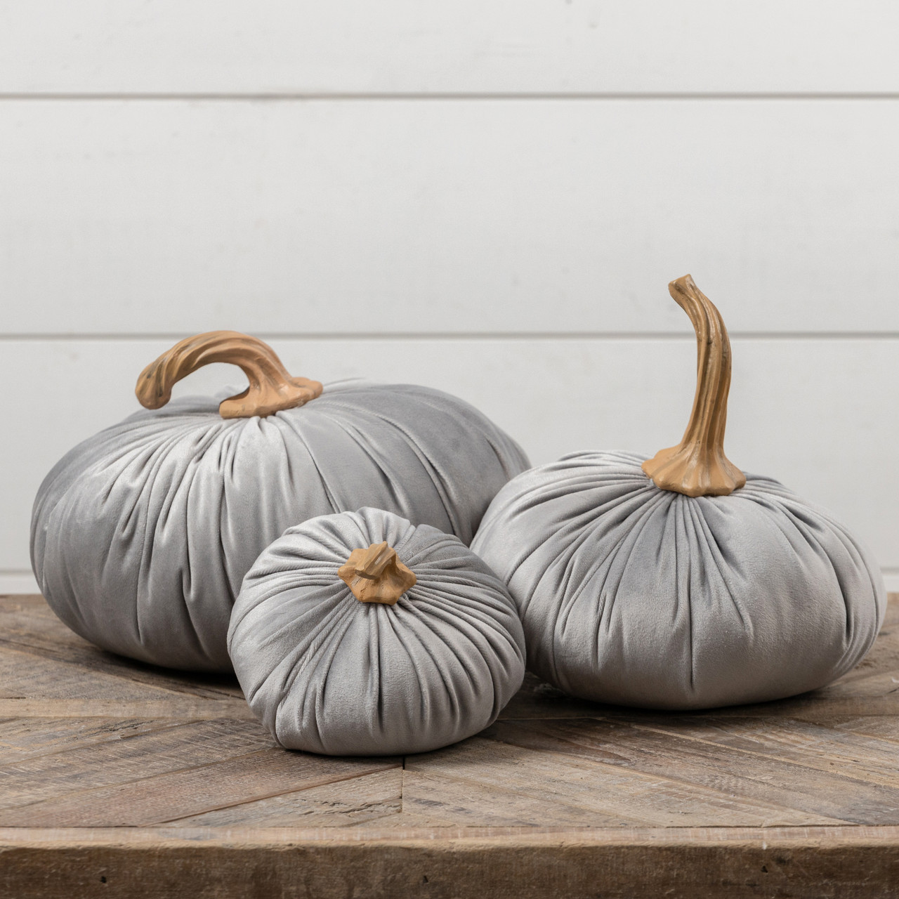 ぶんぶん Crankshaft of Perkins 404 with OEM Number 115256750