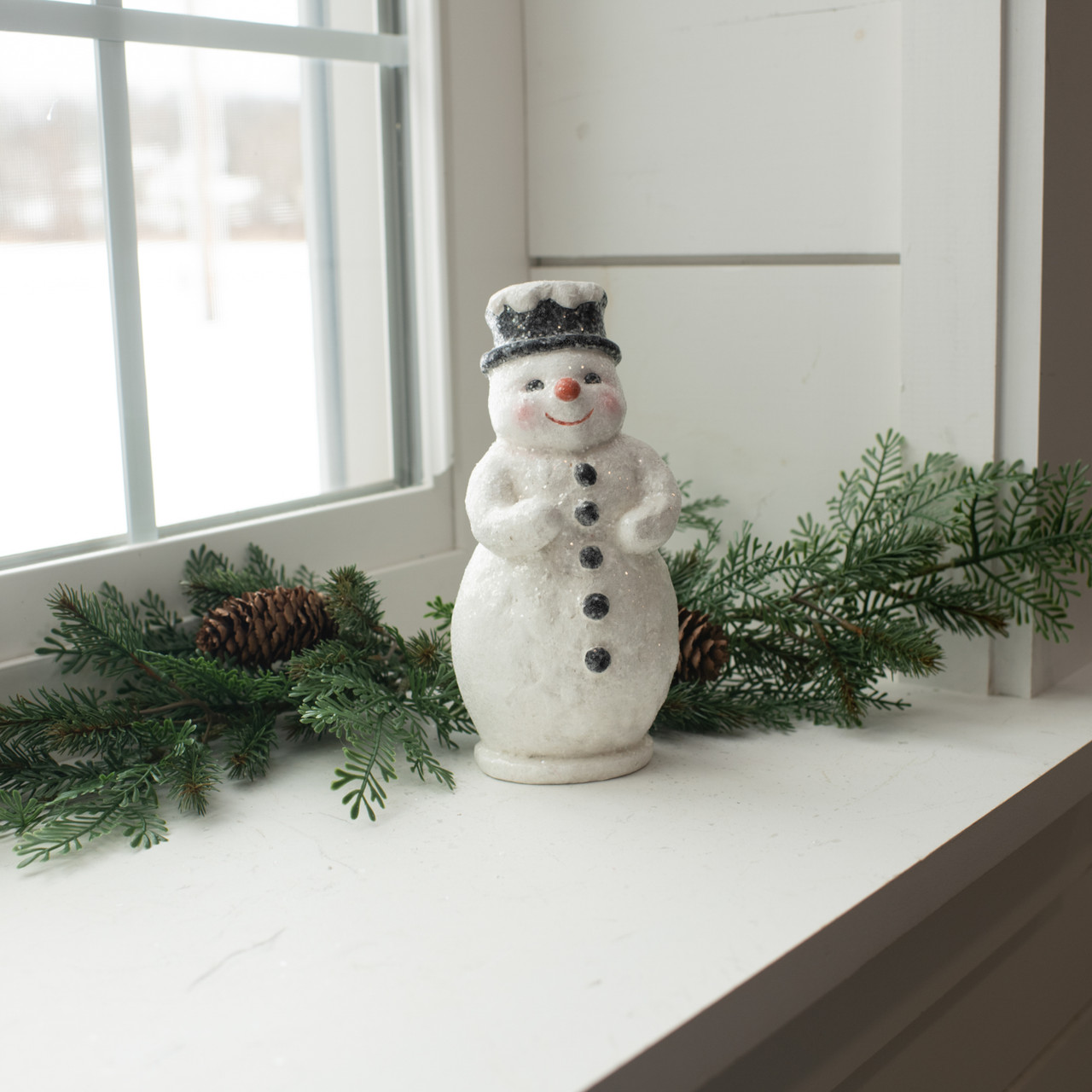8" SNOWMAN W/ ORANGE NOSE