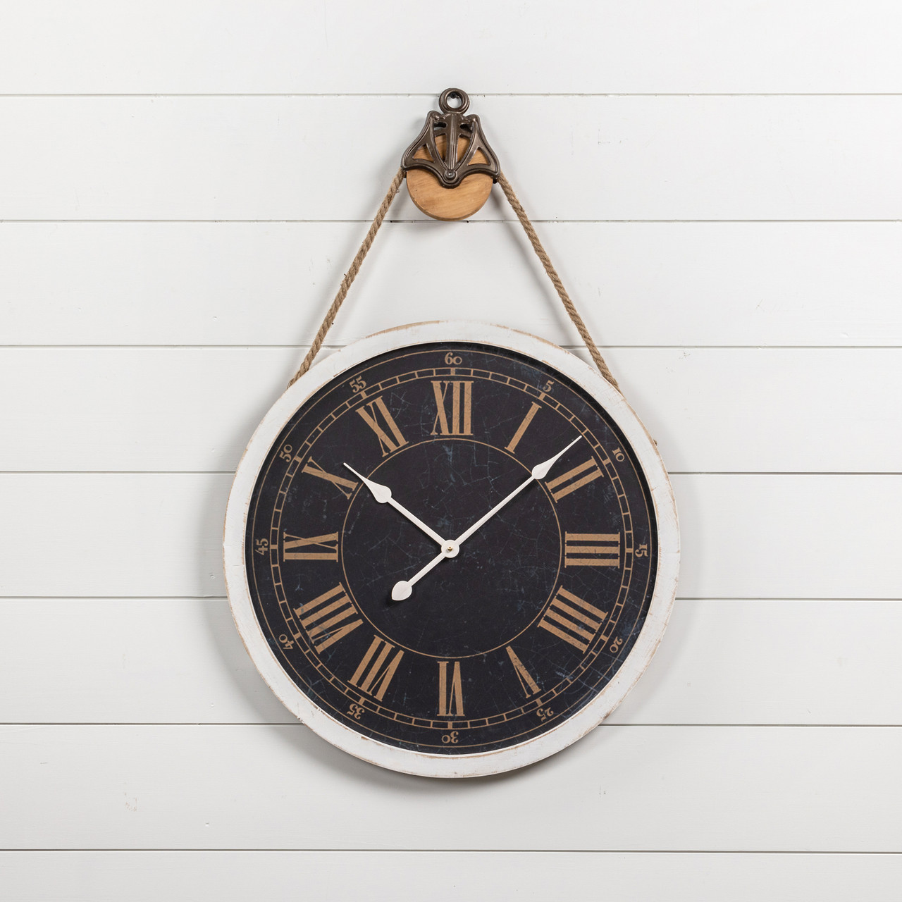 BLACK CLOCK ON PULLEY - Ragon House