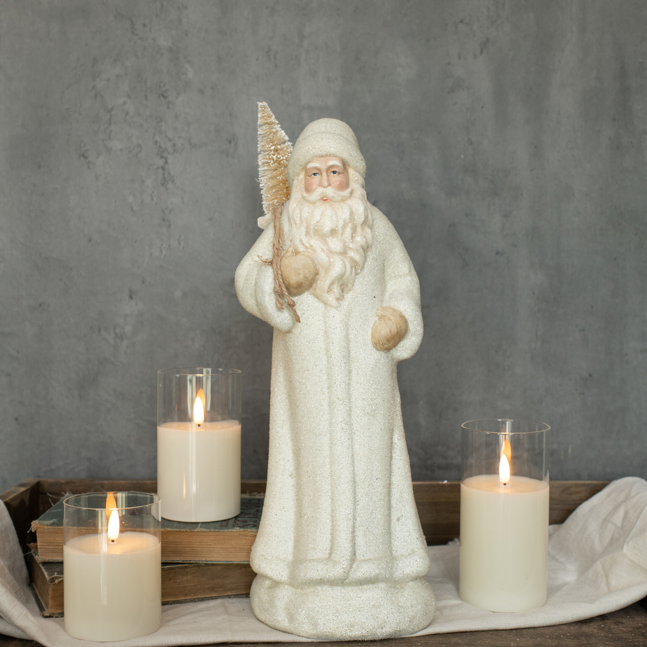 16" IVORY SANTA W/ SNOWY TREE