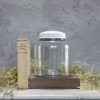 8" CLEAR GLASS JAR W/ WHITE LID