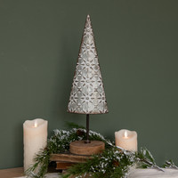 18" FLORAL STAMPED METAL TREE