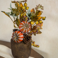 16.5" MIXED PUMPKIN, BERRIES & LAMB'S EAR PICK