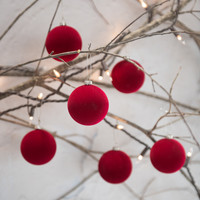 SET/ 6 - 2.5" WINE FLOCKED BALLS