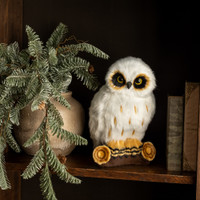 10.5" SNOWY OWL ON LOG