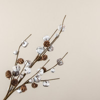 29" TWIG & WHITE BELLS SPRAY