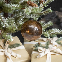 5" NUTMEG GLASS ORNAMENT