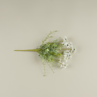18" WHITE COSMOS BUSH
