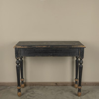 FALLON BUFFET TABLE
