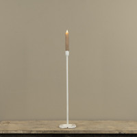 20.25" WHITE NEWTOWN TAPER CANDLESTICK