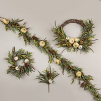 14" CREAM PUMPKIN & FOLIAGE CANDLE RING