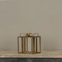 7" GOLD PRESENT TAPER CANDLE HOLDER